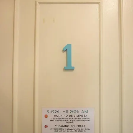 And Benef 게스트하우스